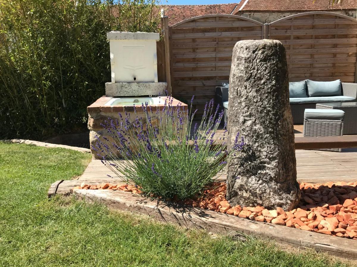 Gite De L'Homme Blanc Soizy-aux-Bois Kültér fotó
