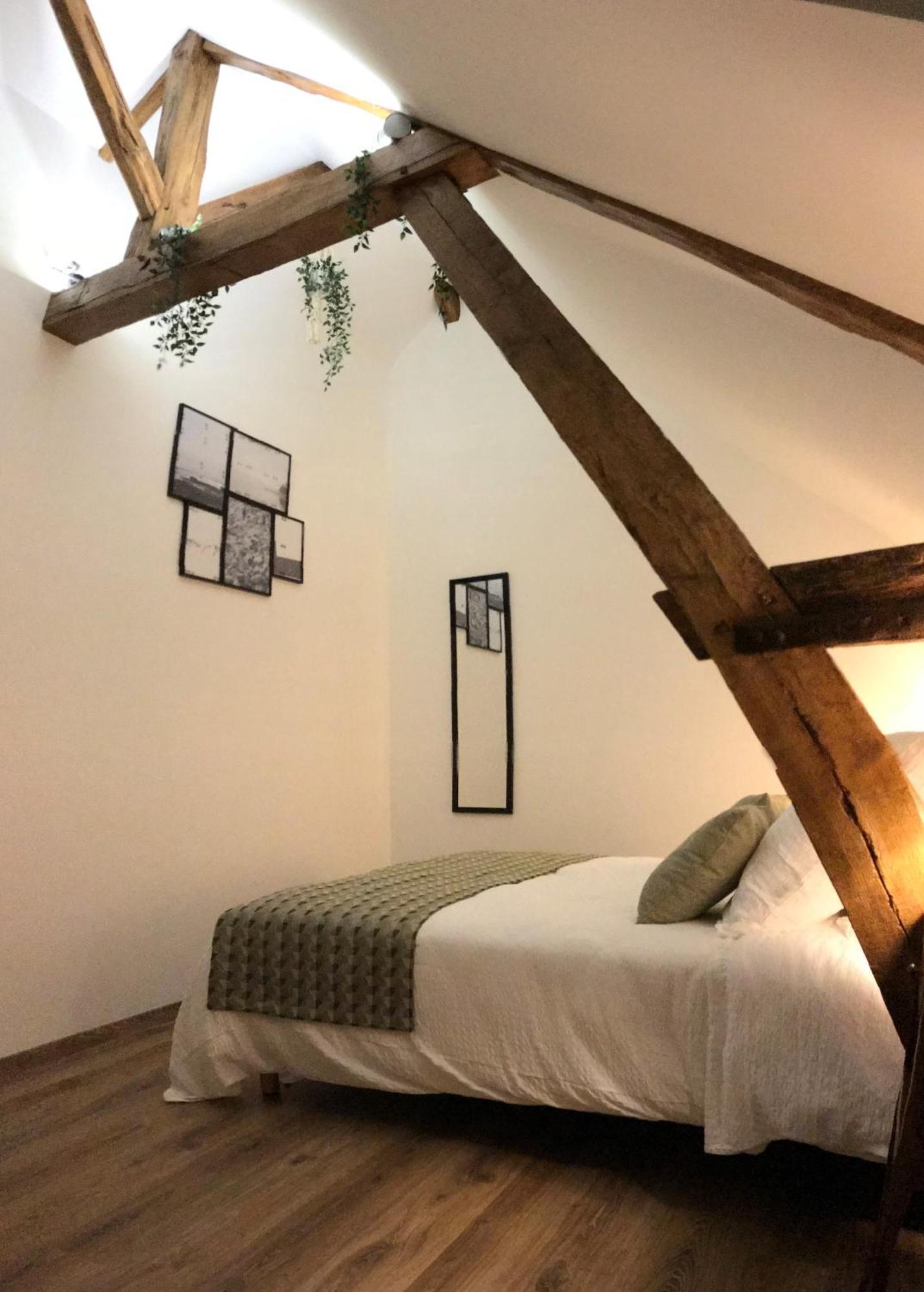 Gite De L'Homme Blanc Soizy-aux-Bois Kültér fotó